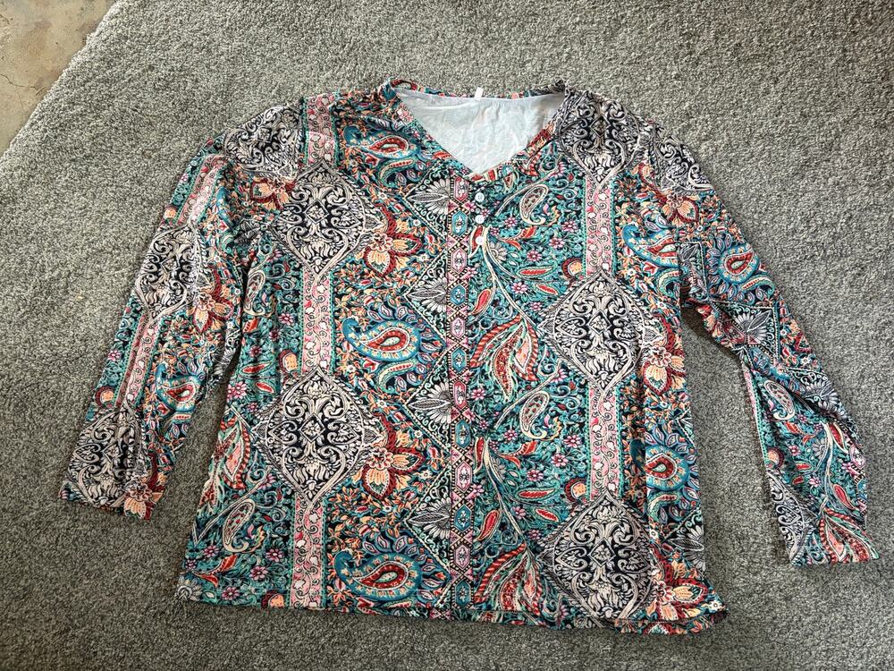 Womens 4x abstract paisley shirt